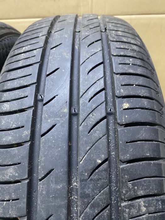 Set 2 anvelope vara 185/60R15 Kumho EcoWing ES31 84H