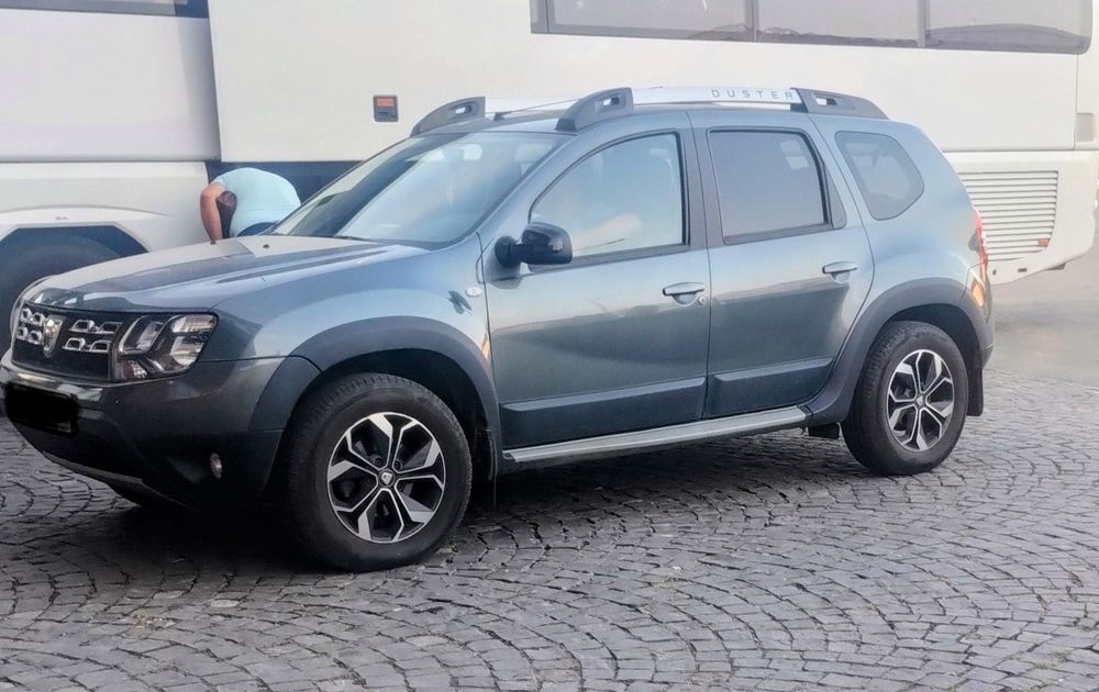 Jante 16 Dacia Duster pe R16 cu 5 x 114.3 R16