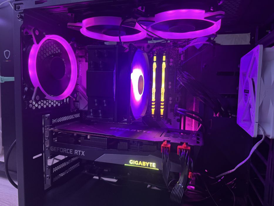 Pc HIGH GAMING Silent&Cool RTX 3070 8GB I5 12th Gen 32 Gb Ram