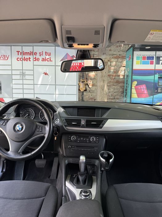BMW X1 2012 — imagine 3