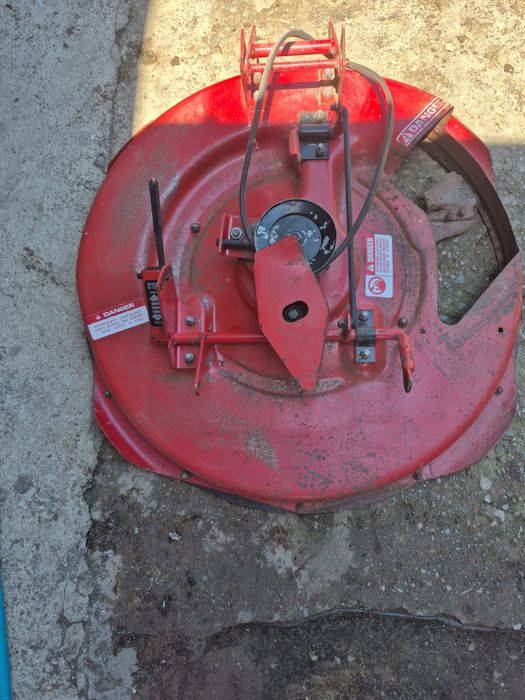 Platou cositoare tractoraș gazon
