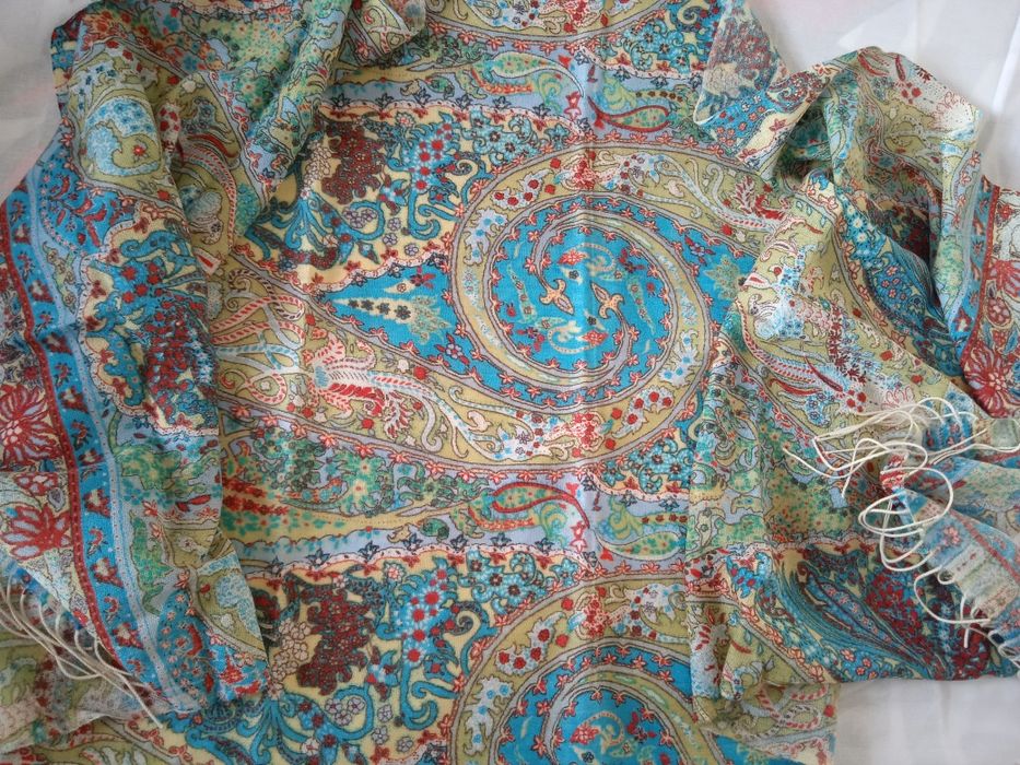 Палантин из шерсти