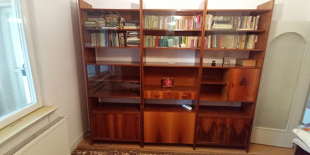 Vind biblioteca modulară, inclusiv transport in Brașov