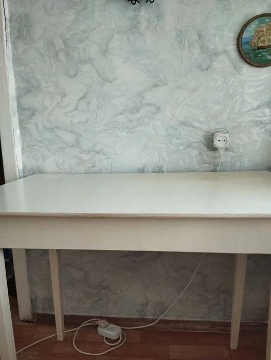 Стол кухонный 67×60×76