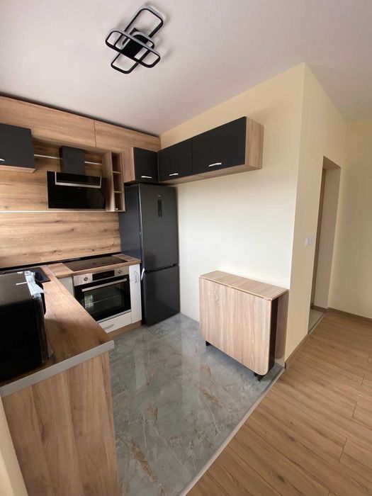 Дава се под наем Двустаен апартамент в София, Център - 68 кв.м за 664.68 € - Снимка #1