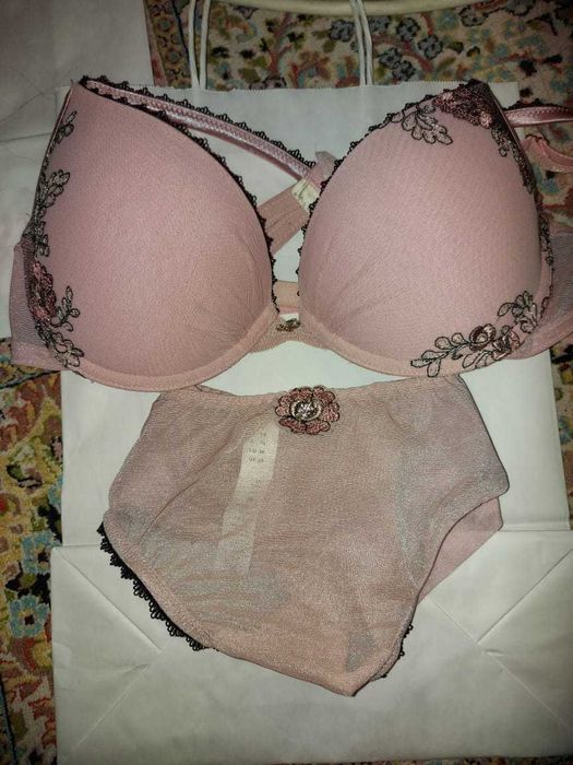 Комплекты нижнего белья