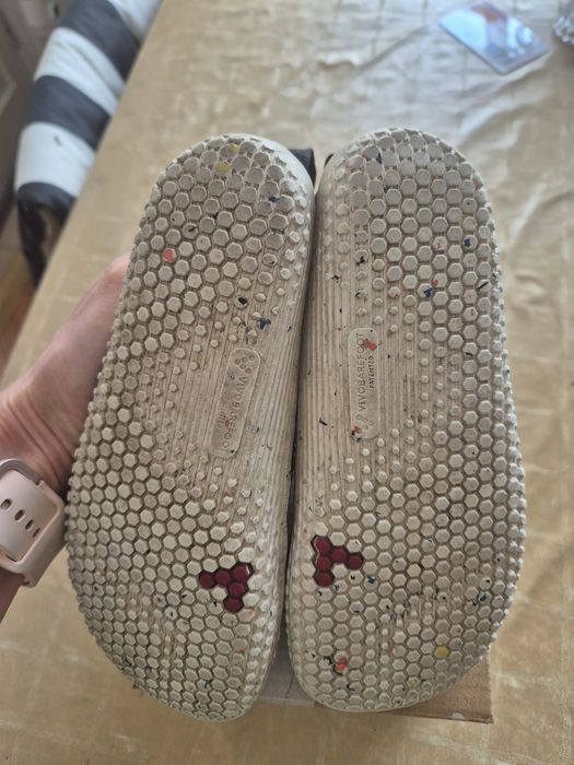 Vivobarefoot Primus n28