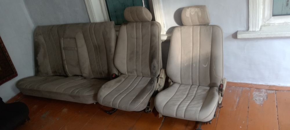 Сиденья Мерседес 210й