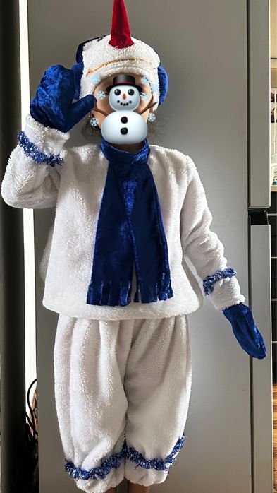 Продам костюм снеговика