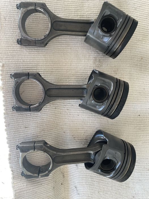 Biela cu piston bmw e90