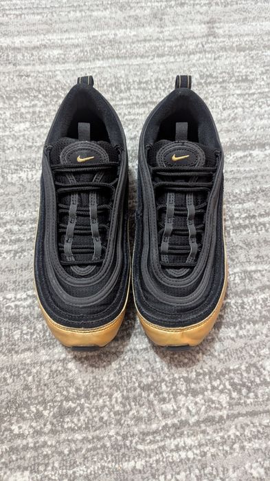 Nike air max 97 metalic gold ( Jordan new balance ugg miu miu lululemo