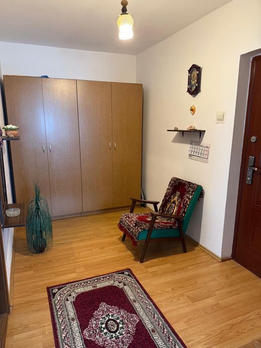 Apartament 2 camere pentru inchiriat