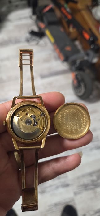 Златен дамски часовник 18к +14к