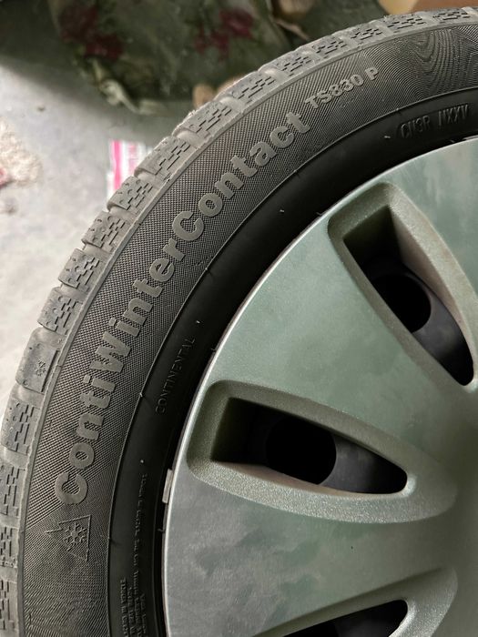 Anvelope/Jante/Cauciucuri 215/55/R17 98H Continental Winter Contact