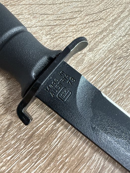 Продавам Чисто Нов Нож Glock