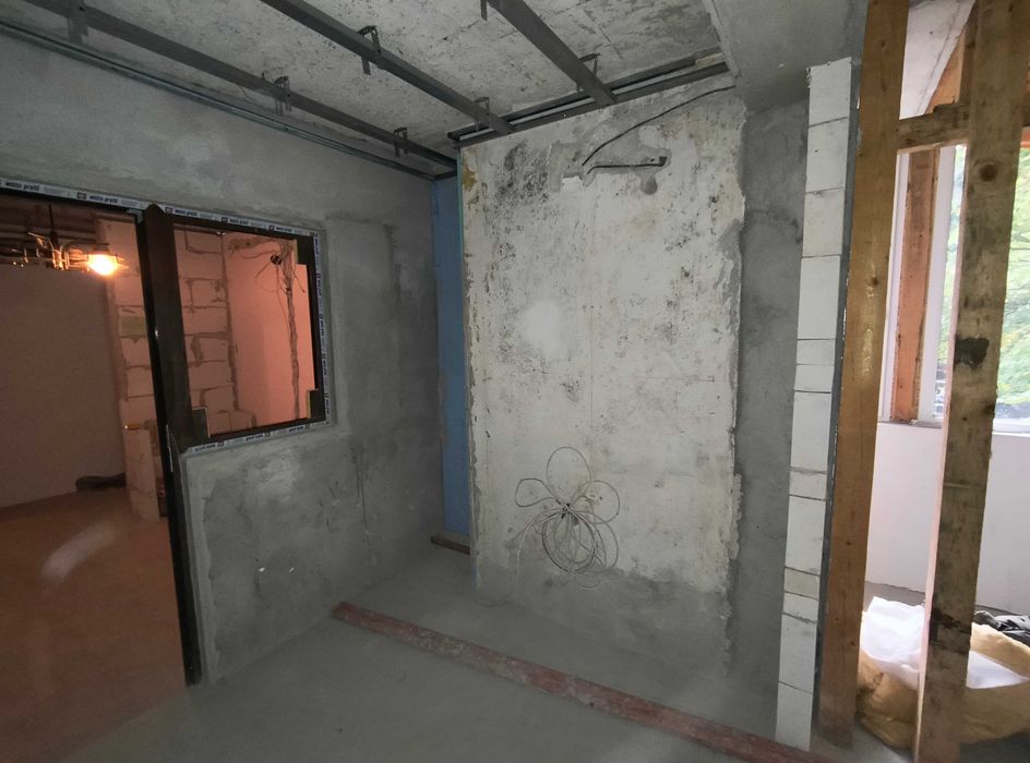 Продава се Двустаен апартамент в Стара Загора, Център - 57 кв.м за 1562 €/кв.м - Снимка #2