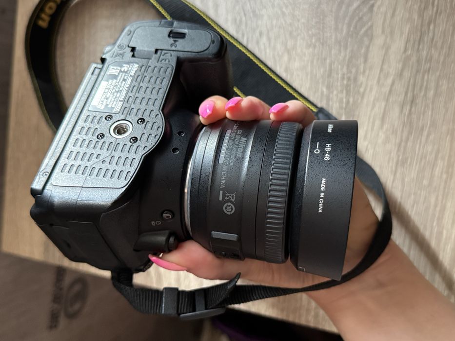 Nikon D5300 + обектив 35мм
