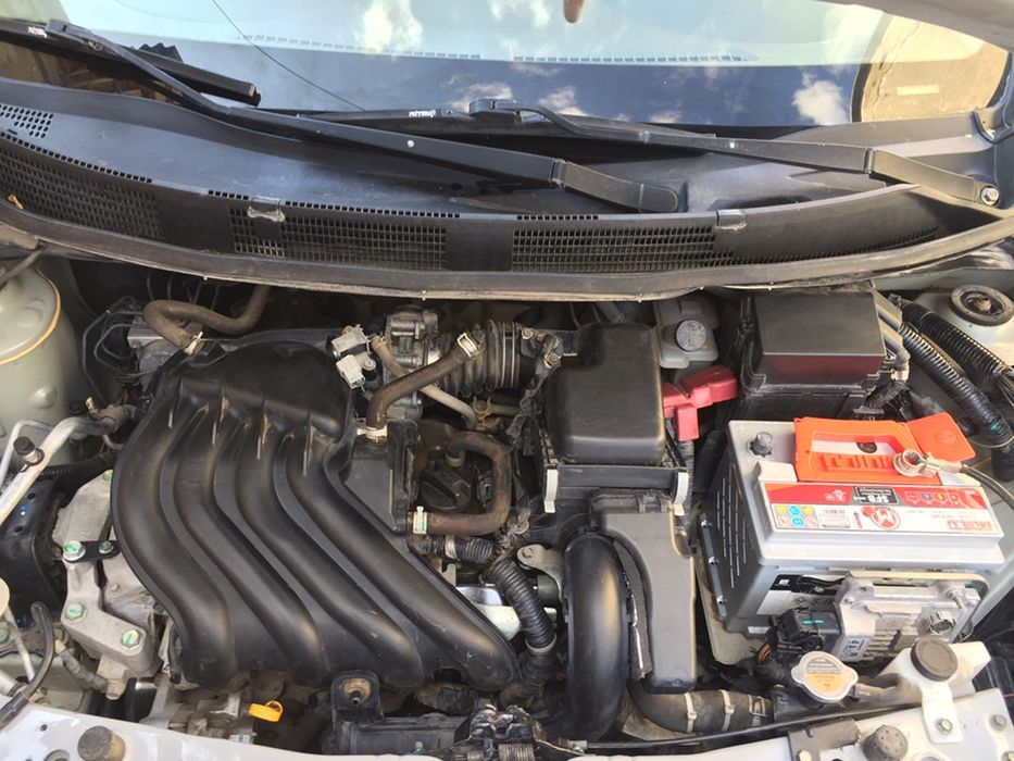 Nissan sunny 2012 года