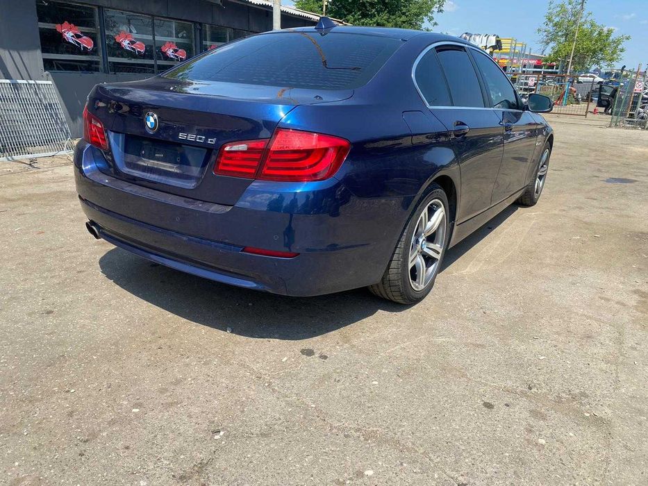 Dezmembrez BMW seria 5 F10 2.0 D 184 CP an 2010 cod motor N47D20C