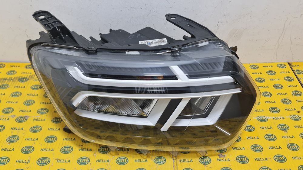 Far led Dacia Duster 2 facelift 260106194r alb