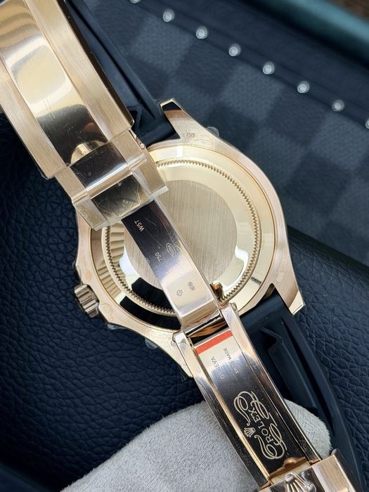 Rolex Yacht-Master Rubber Everose Gold 40mm