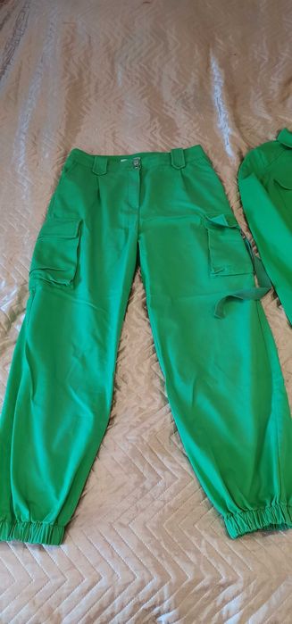 Спортно-елегантен комплект размер 40