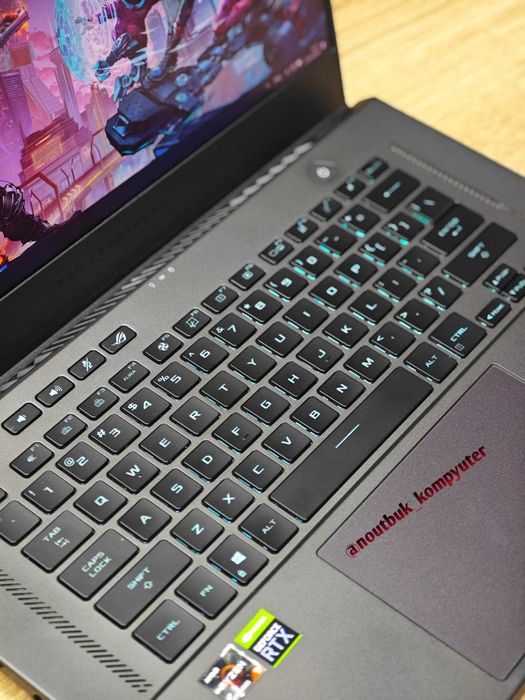 Мощный игровой Asus Rog Zephyrus G15