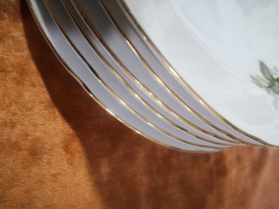 Тарелки импортные , Япония , 12 штук.