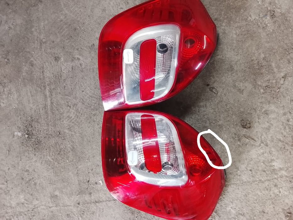 Продам задние фонари на калину2