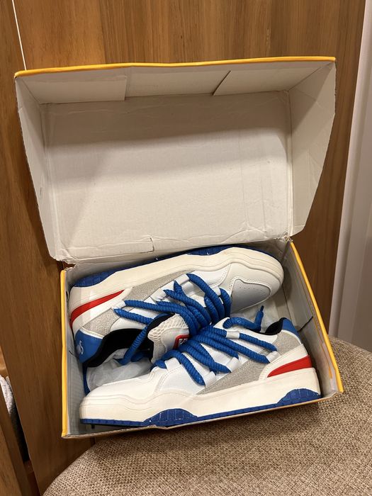 Продам крутые дутыши без пробега.