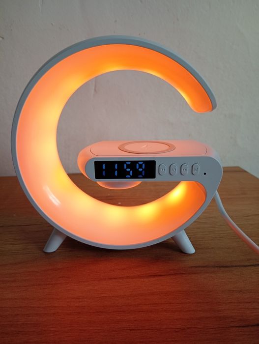 Vând mini lampă cu încărcare wireless