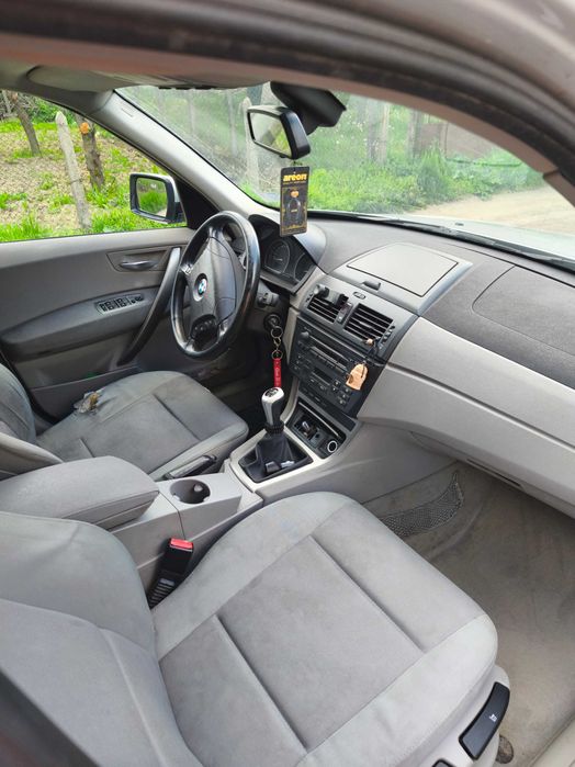BMW X3 2.0 дизел 150к.с.234000км.Винетка,го,зимни гуми,нов акумулатор