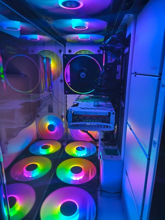 Ryzen 9 CPU – Radeon RX 7900 XT 20GB - 64GB RAM DDR5 – HAVN HS 420 - Cinematic PC Build