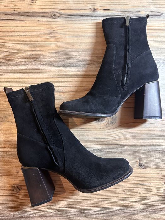 Ботильоны замшевые