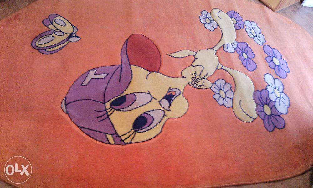Covor cu desene ,
