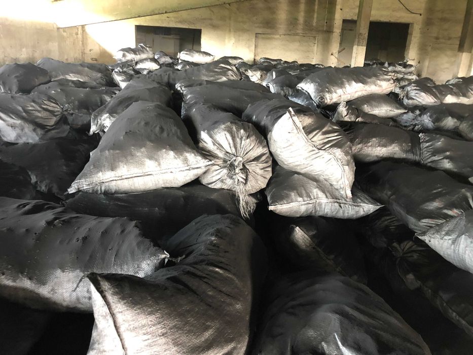 Carbuni pentru Gratar 4 lei KG