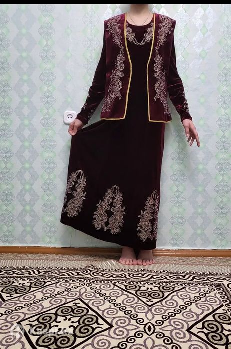 Продам национальный платья