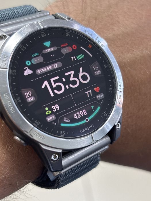Мультиспортивные часы Garmin Epix Gen2