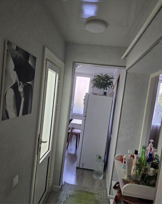 Чиланзар 1 квартал Продается квартира 1/2/4 кирпич улица Мукимий