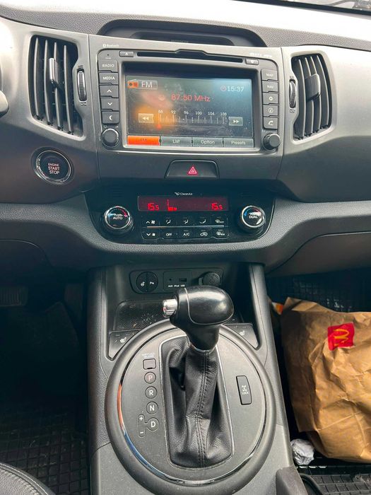 Kia Sportage 2013 Avariat 2.0 crdi 184 cp Automata 4x4 navi Piele panoramic
