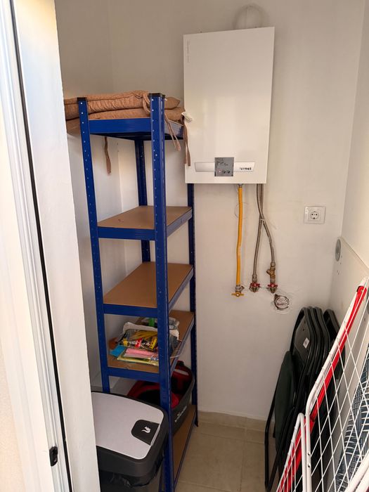 Дава се под наем Двустаен апартамент в Божурище - 107 кв.м за 750 € - Снимка #2