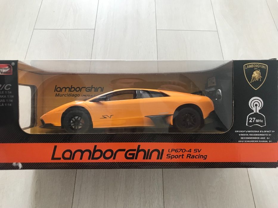 Masinuta Lamborghini cu telecomanda.