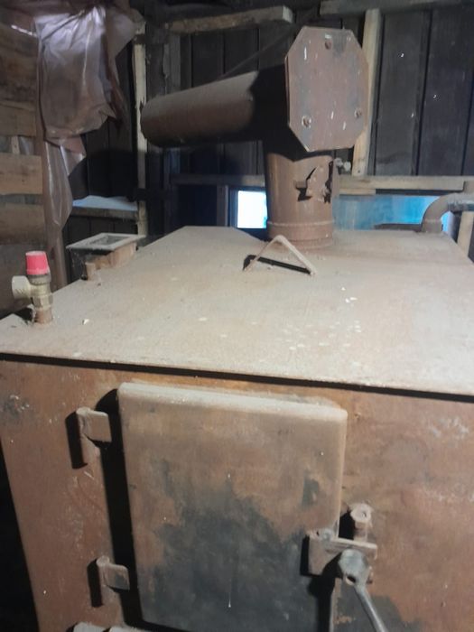 Продам котел отопления