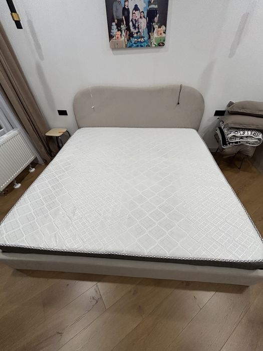 Продам матрас 200*200