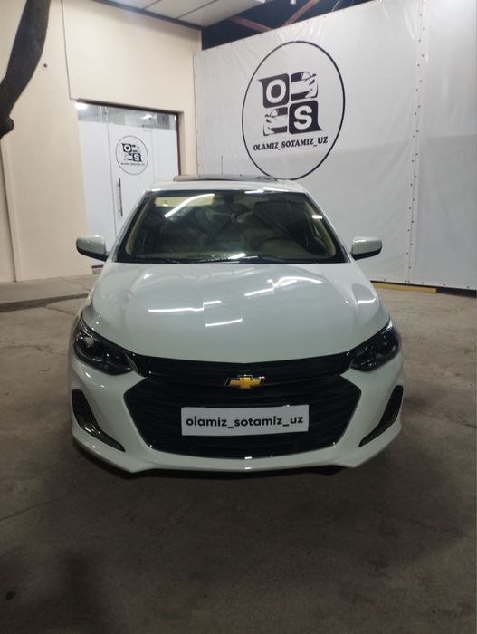 Onix premier + 2024