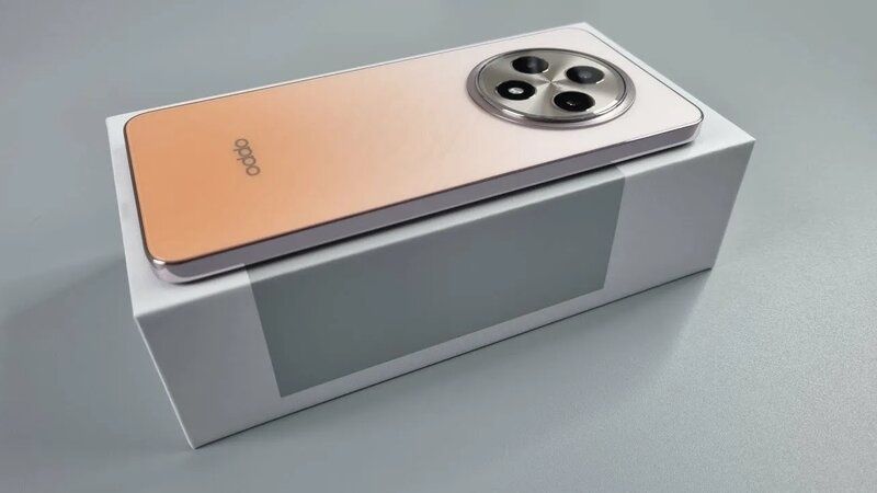 Продам смартфон oppo