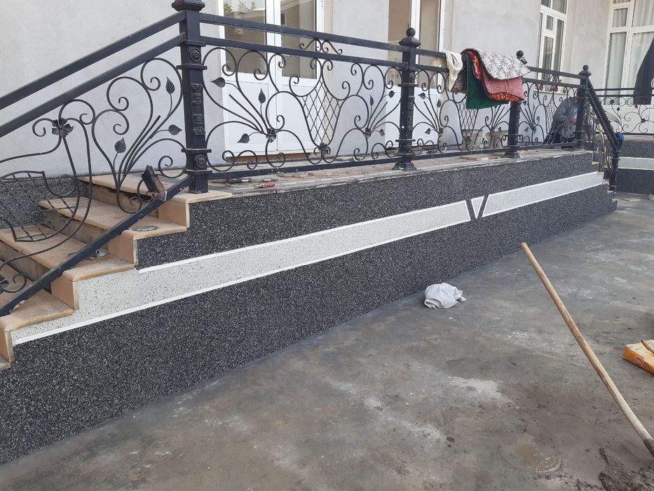 делаем ремонт  грунтовка и крошка рисунок ,полосы  ,сплошной