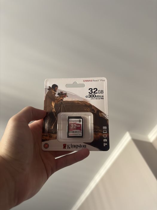 Карта памяти Kingston 32гб