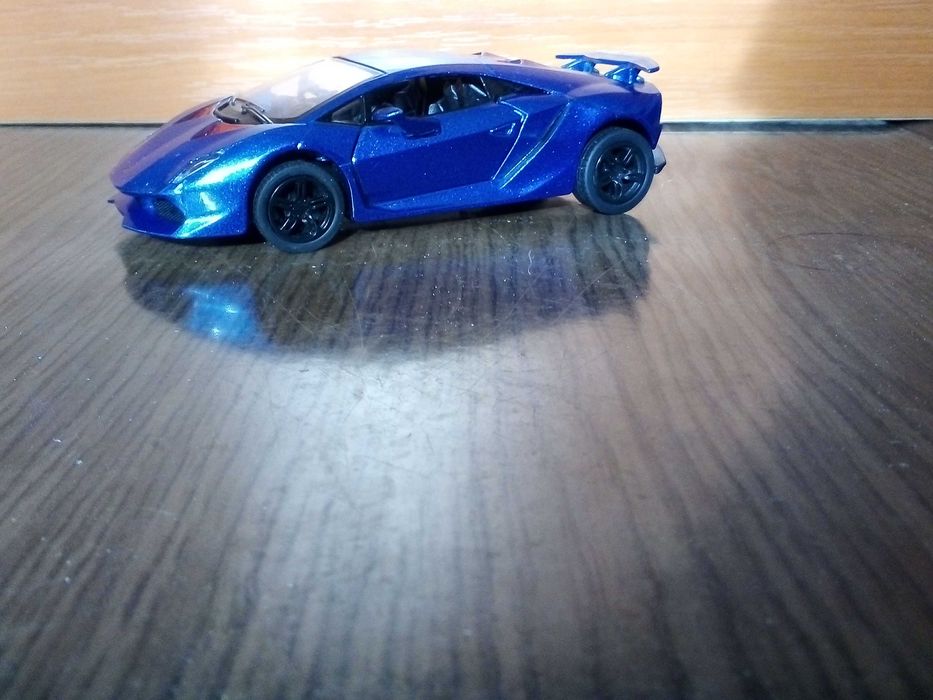 Метална количка модел Lamborghini