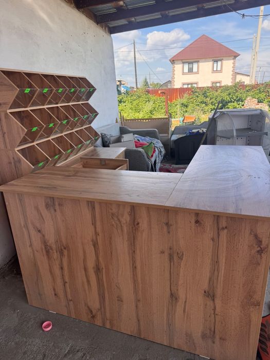 Продам оборудование для магазина